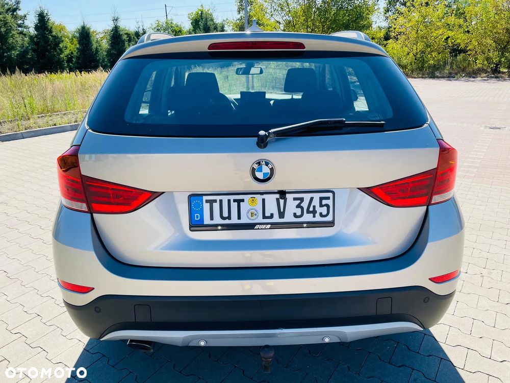 BMW X1 sDrive18d Sport Line - 4