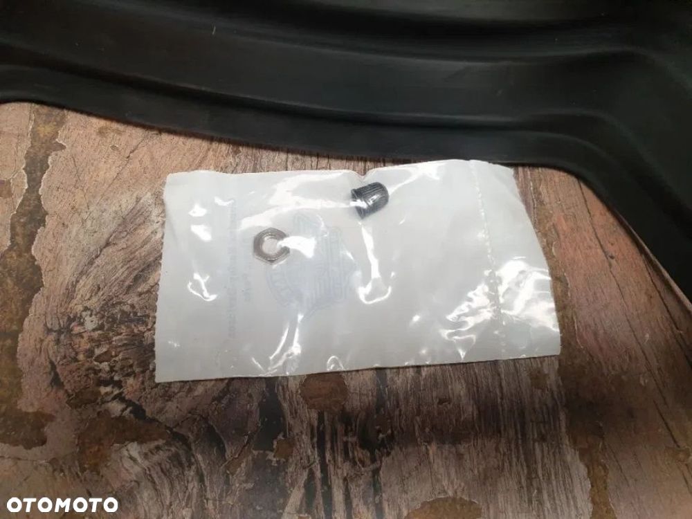 Fartuch gumowy felgi 17x3.00 Harley Davidson 44753-11 - 6