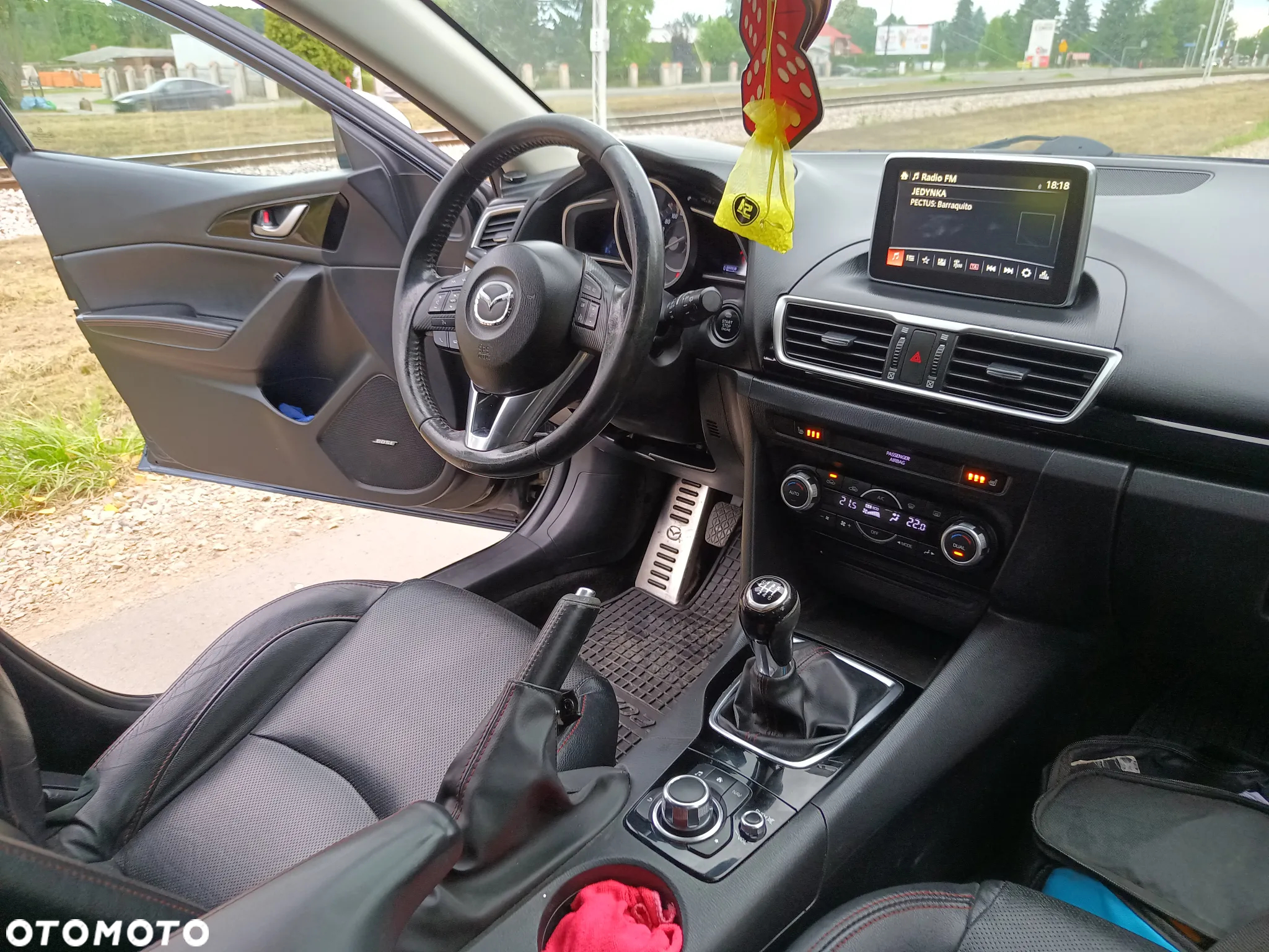 Mazda 3 - 5
