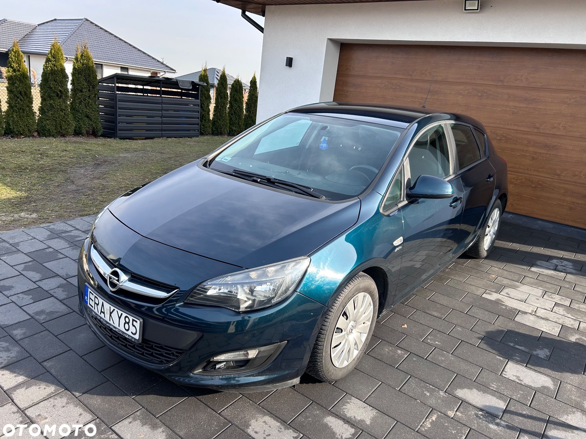 Opel Astra IV 1.6 Active - 1