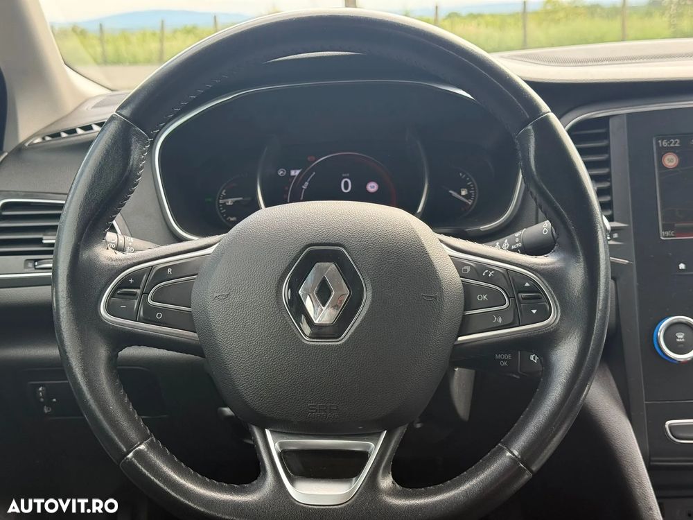 Renault Megane Blue dCi 116 EDC Intens - 14