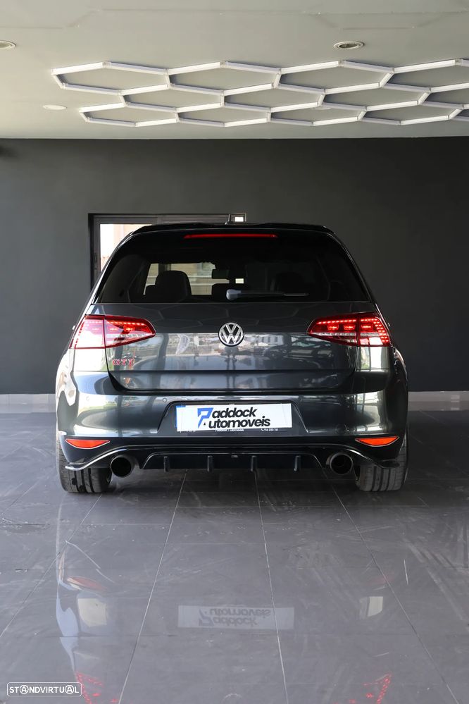 VW Golf 2.0 TSi GTi DSG Performance - 13