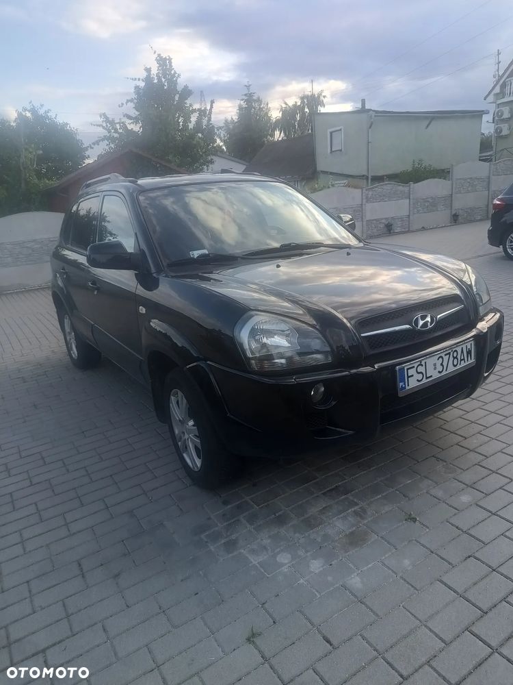 Hyundai Tucson 2.0 Comfort 2WD - 4