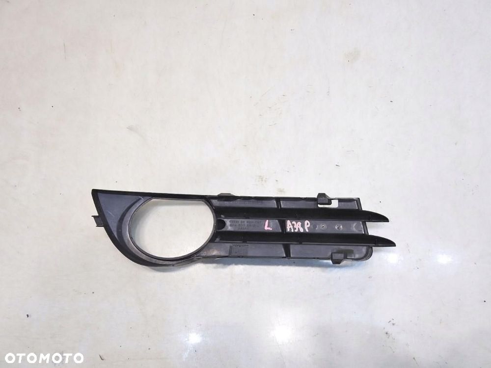 KRATKA ZDERZAKA LEWA AUDI A3 8P 8P4807681B - 3