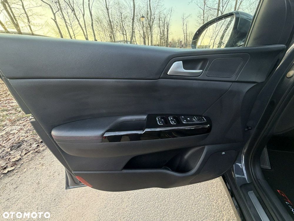 Kia Sportage - 18