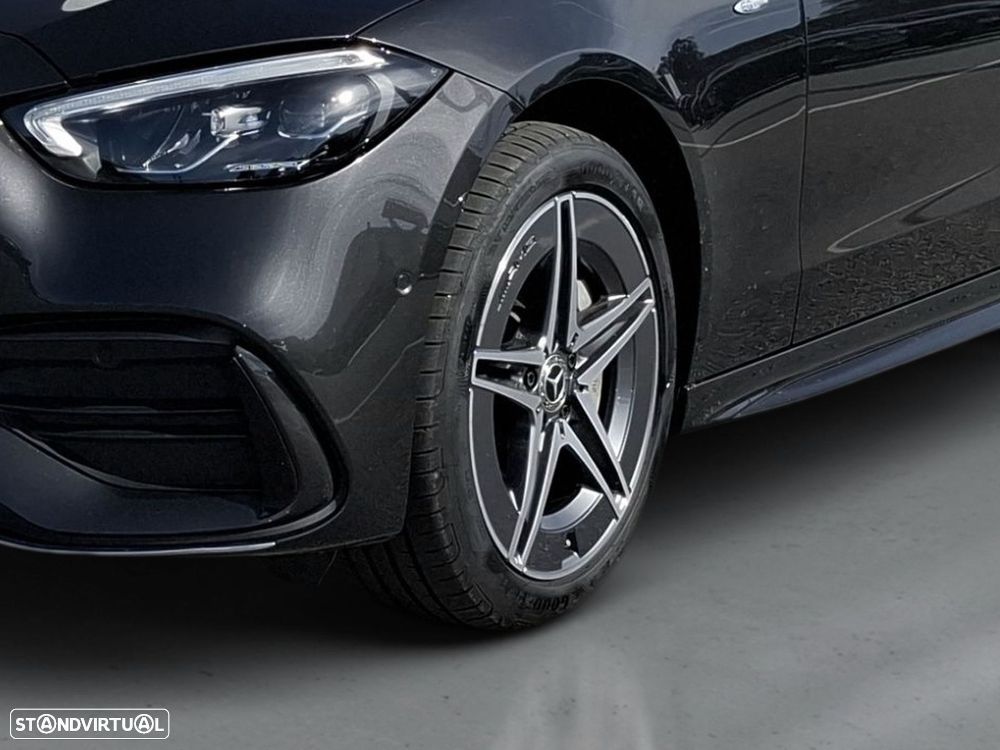 Mercedes-Benz C 300 e AMG Line - 4