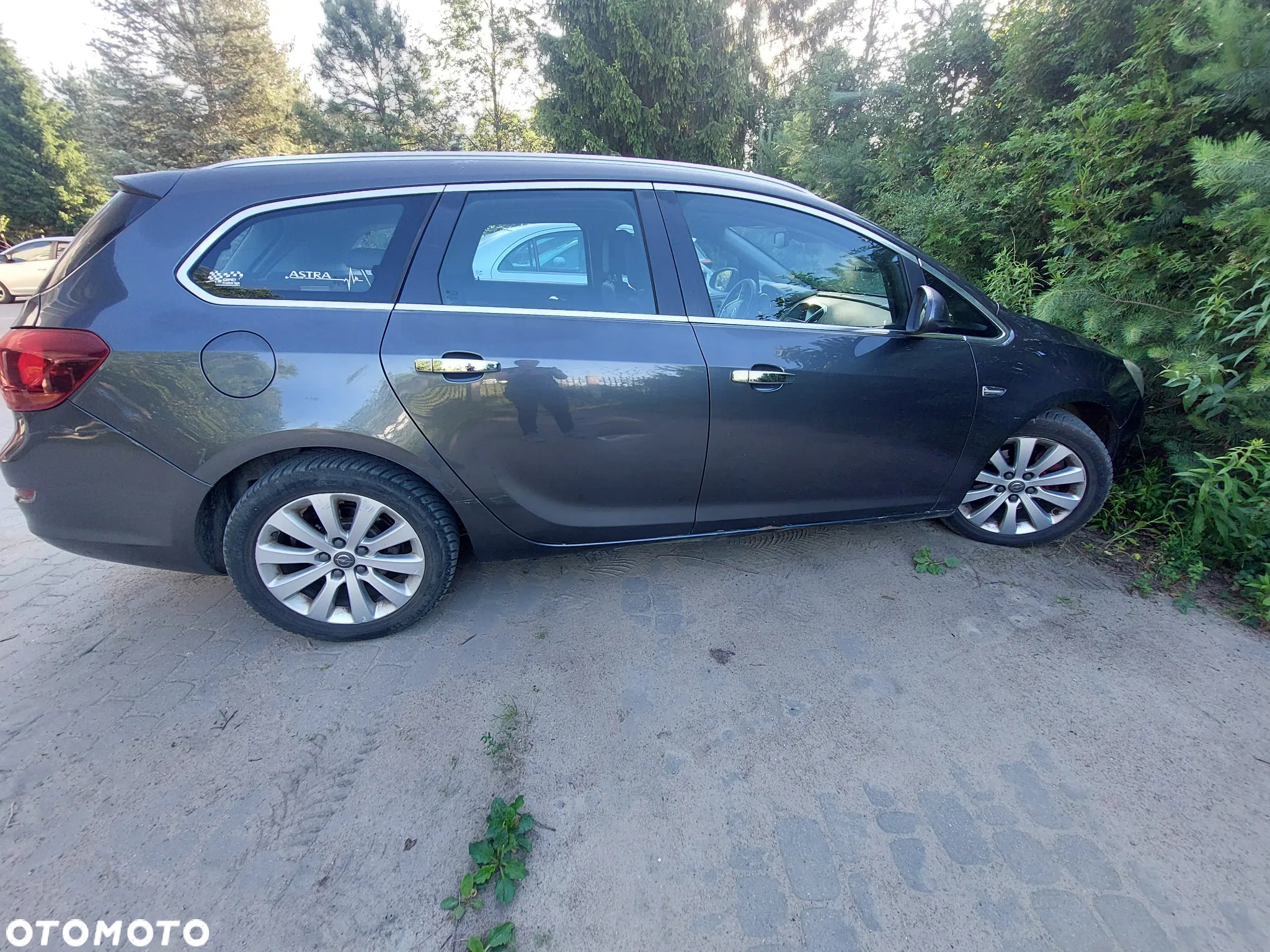 Opel Astra IV 2.0 CDTI Cosmo - 7