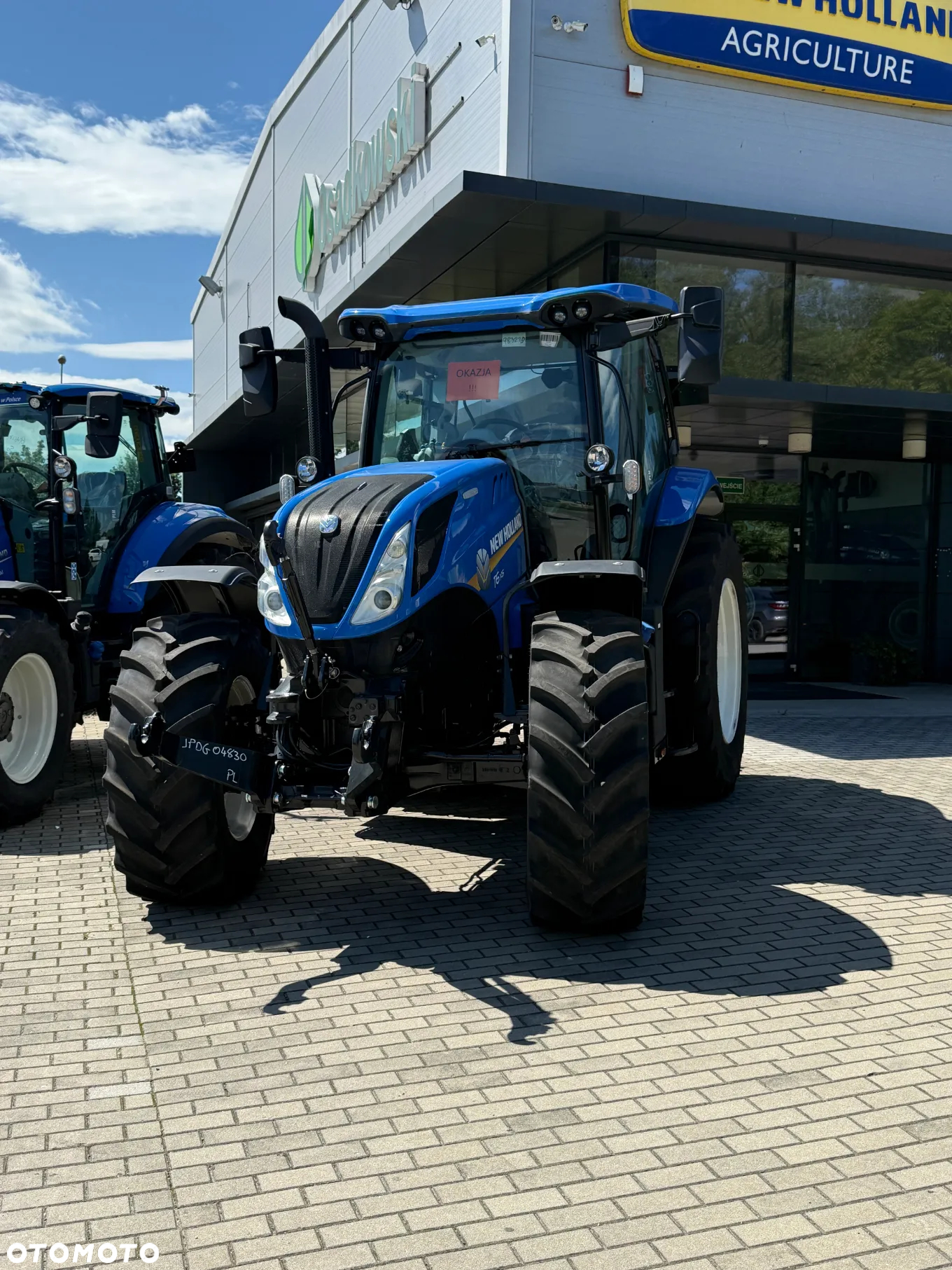 New Holland T6.145 DynamicCommand - 3