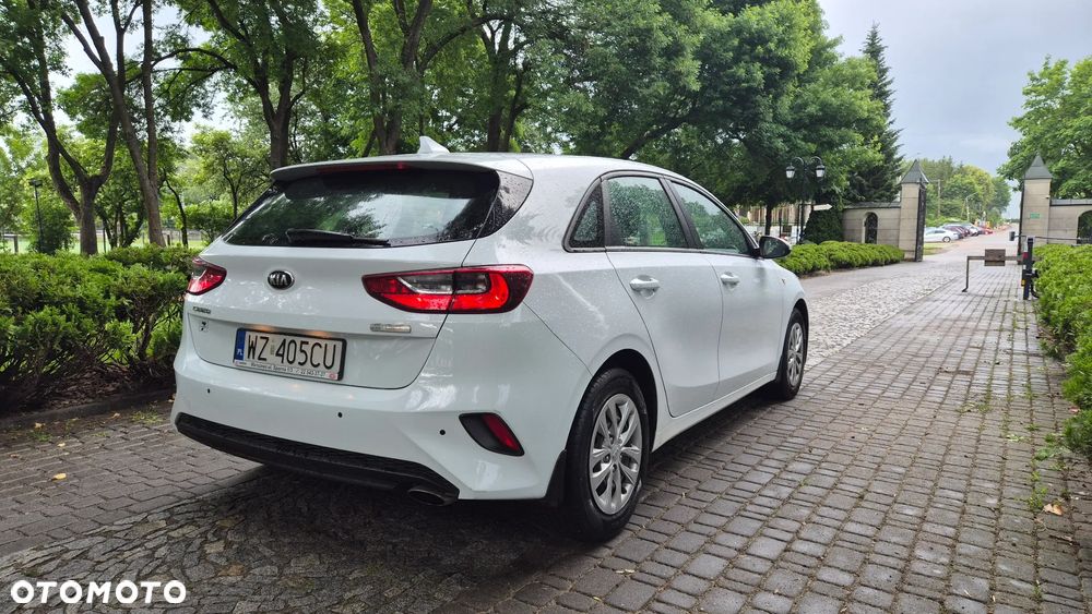 Kia Ceed 1.6 CRDi mHEV L - 6