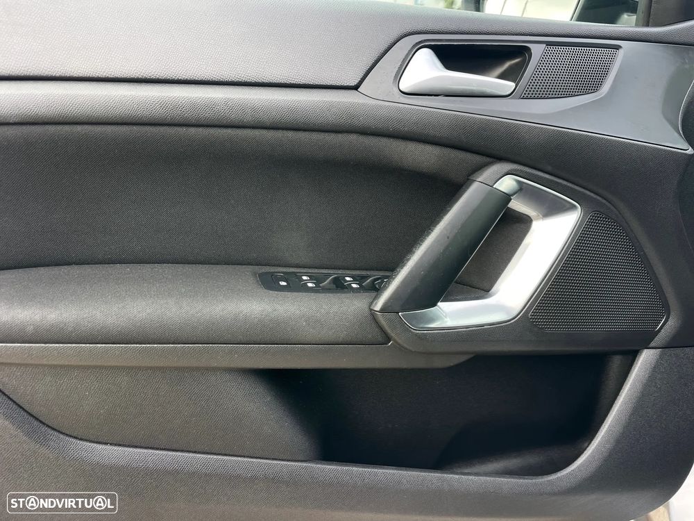 Peugeot 308 SW 1.6 BlueHDi Style - 15