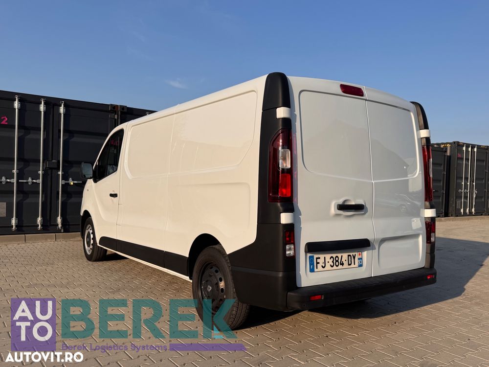 Renault Trafic - 10
