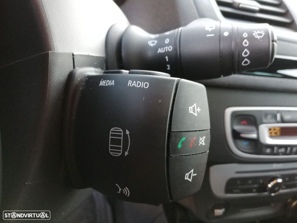 Renault Mégane 1.5 dCi Bose Edition SS - 41