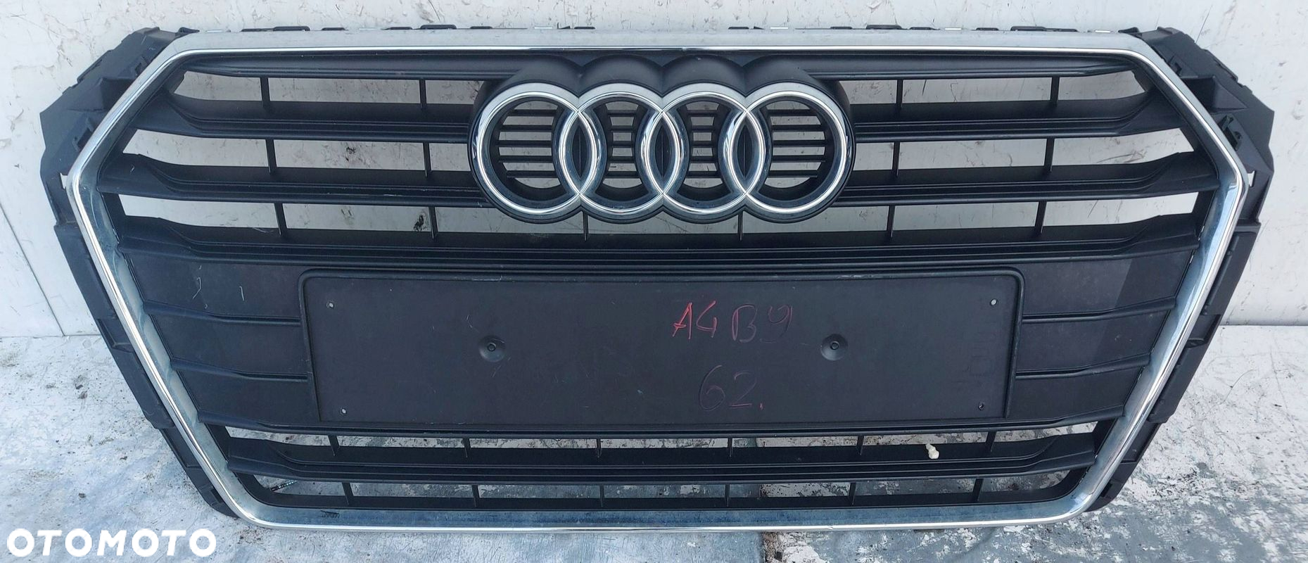Audi A4 B9 8w0 15-18 Atrapa grill - 2