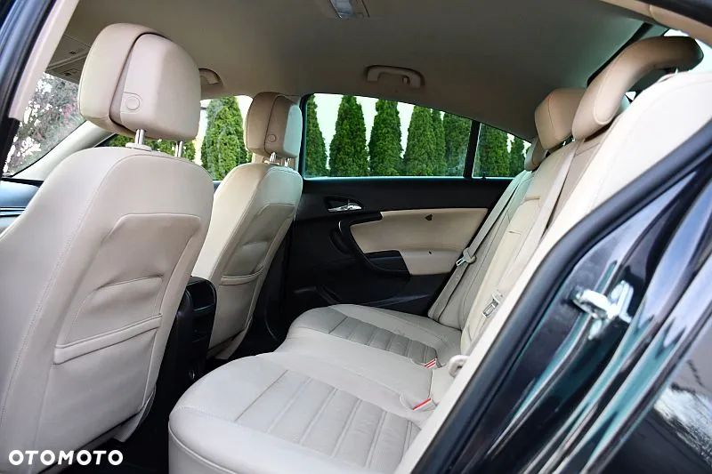 Opel Insignia 1.6 T Cosmo S&S - 19