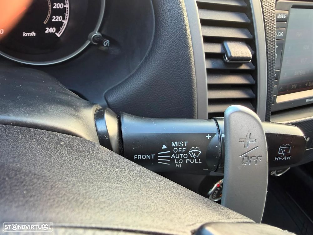 Mitsubishi Outlander 2.2 DI-D Instyle 2 Aut. 4WD - 7