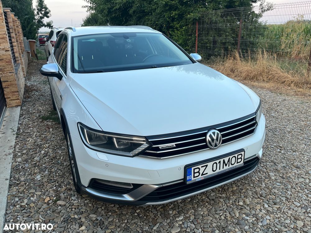 Volkswagen Passat Alltrack 2.0 TDI DSG 4Motion - 2