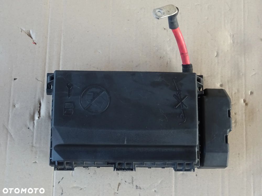 MODUŁ NADWOZIA SKRZYNKA BEZPIECZNIKÓW PRZÓD TW RU OPEL ZAFIRA C ASTRA J kod PIN - 6