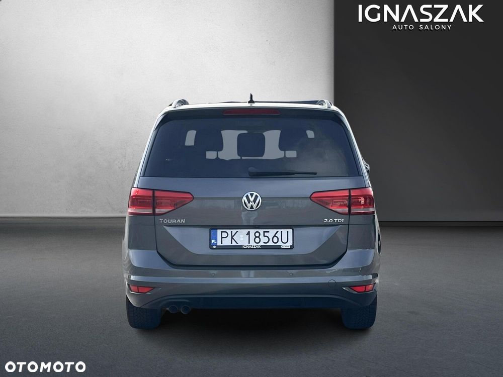 Volkswagen Touran 2.0 TDI BMT Comfortline - 4