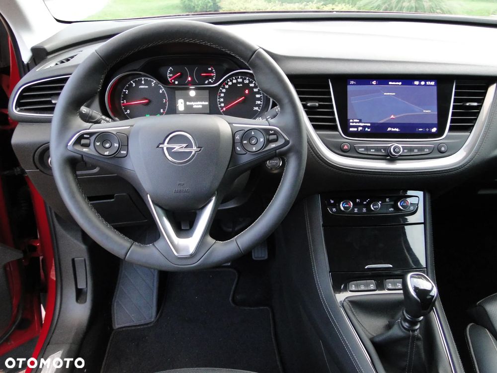 Opel Grandland X 1.2 T GPF Elegance Business Pack S&S - 21