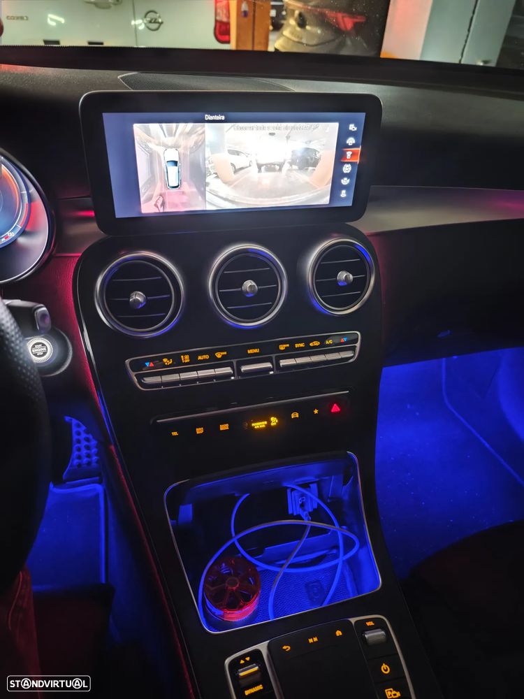 Mercedes-Benz GLC 300 d 4Matic 9G-TRONIC AMG Line - 12