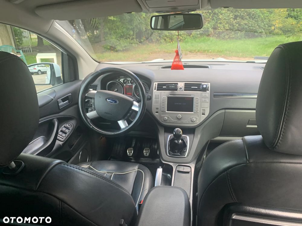 Ford Kuga 2.0 TDCi 4x4 Individual - 9