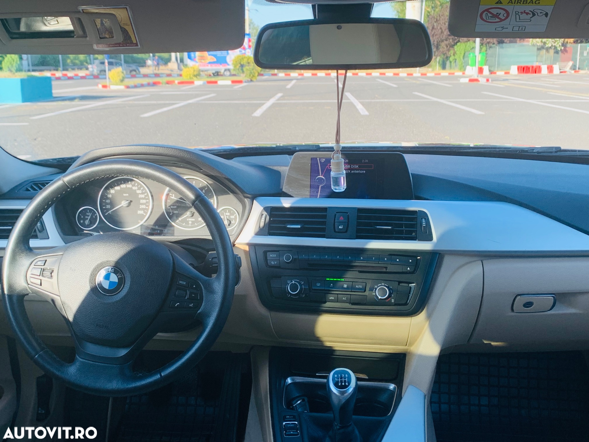BMW Seria 3 320d DPF Touring Edition Fleet - 13