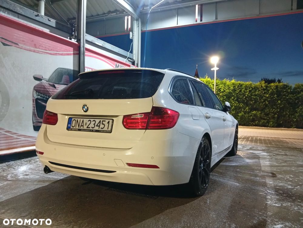 BMW Seria 3 320d Sport Line - 6