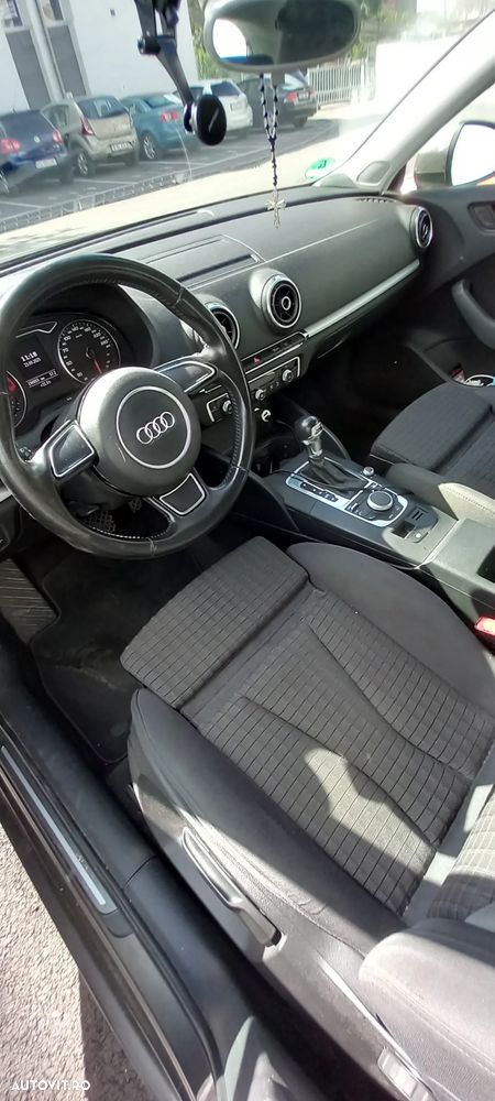 Audi A3 Sportback 1.4 TFSI S tronic Attraction - 7