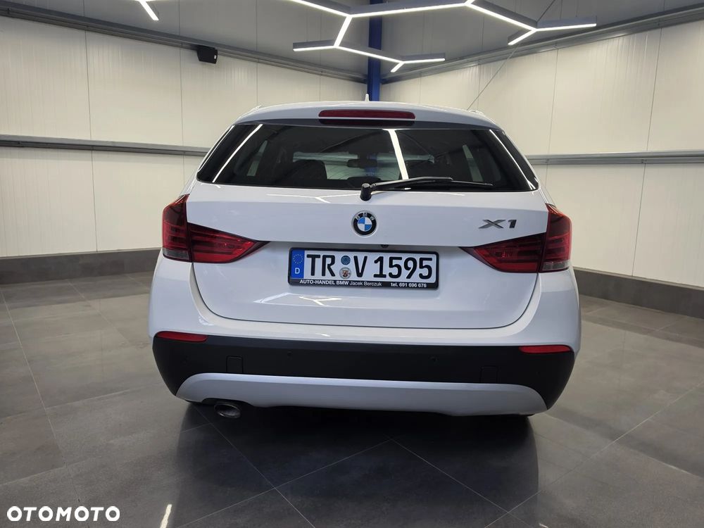 BMW X1 xDrive20d - 13