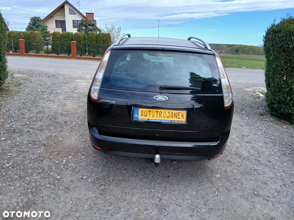 Ford Focus 1.6 16V Ambiente - 5