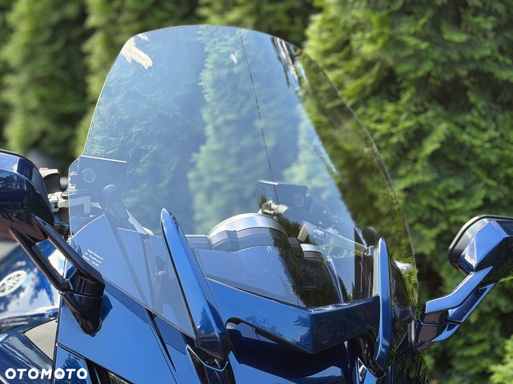 Yamaha FJR - 21