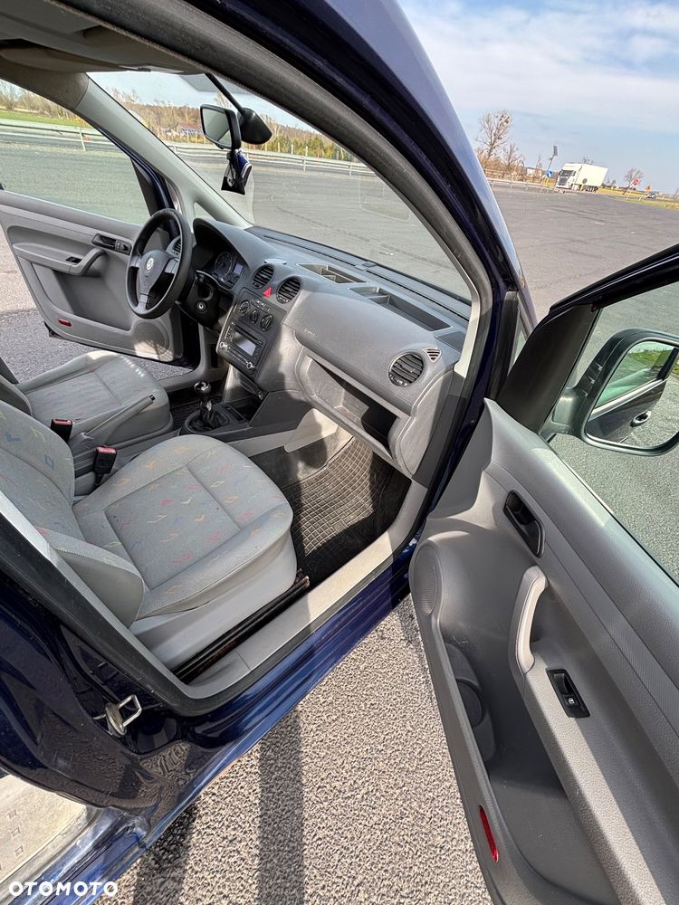 Volkswagen Caddy Maxi - 1