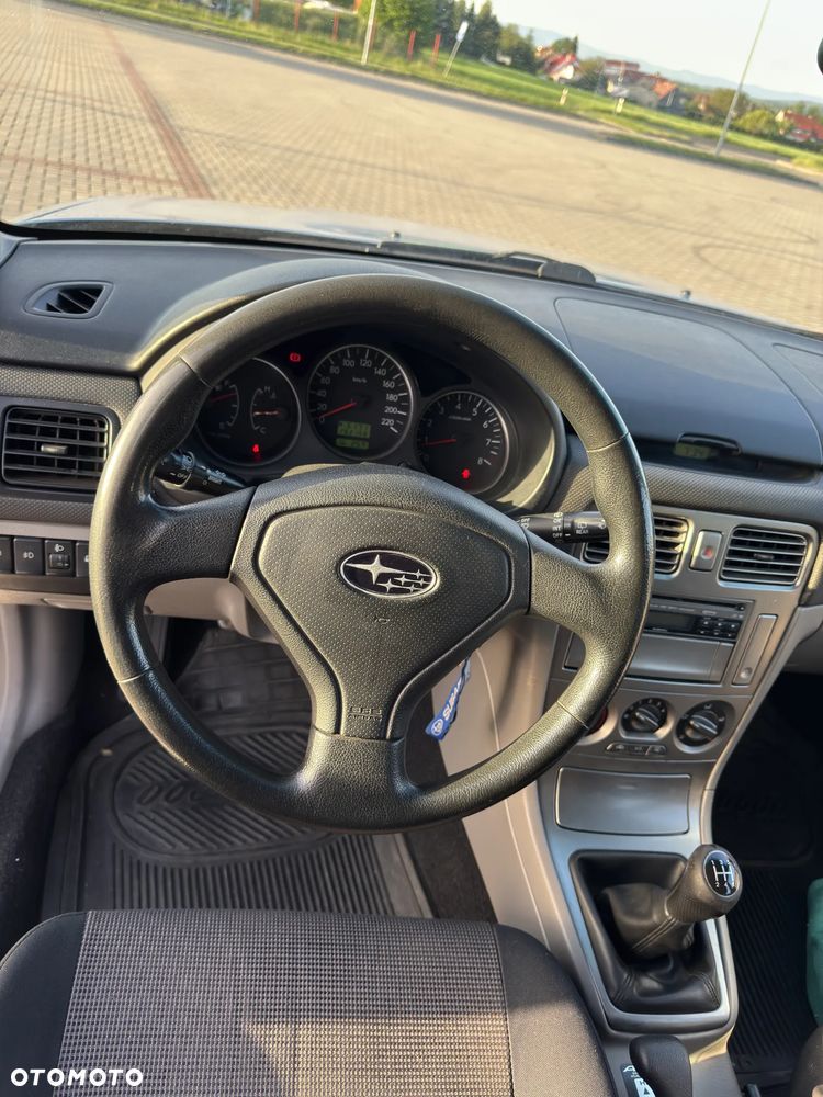 Subaru Forester 2.0 XG Trend - 17