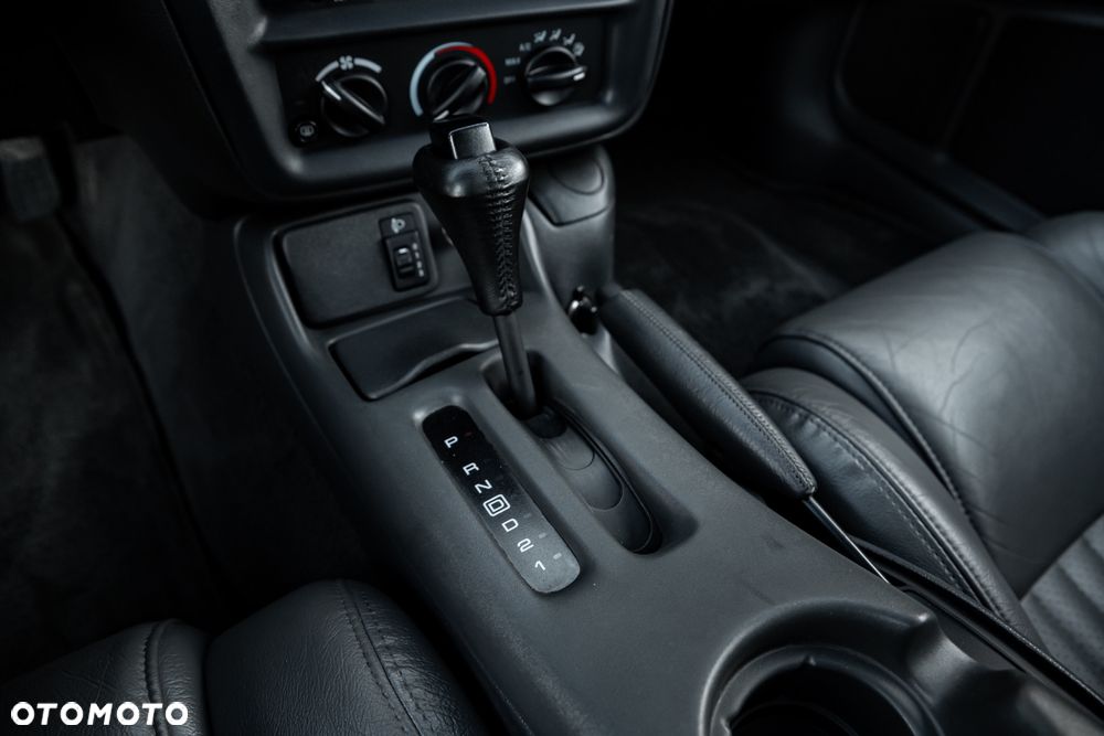 Chevrolet Camaro - 24