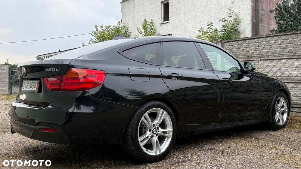 BMW Seria 3 320d xDrive - 37