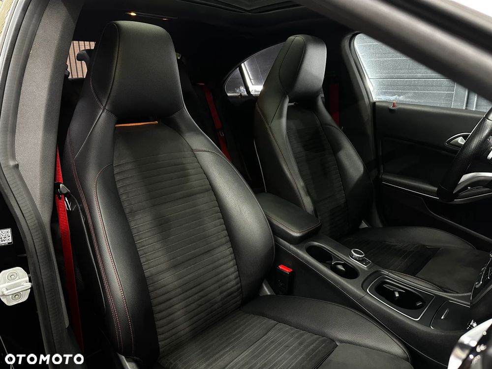 Mercedes-Benz CLA 250 4-Matic Sport - 18