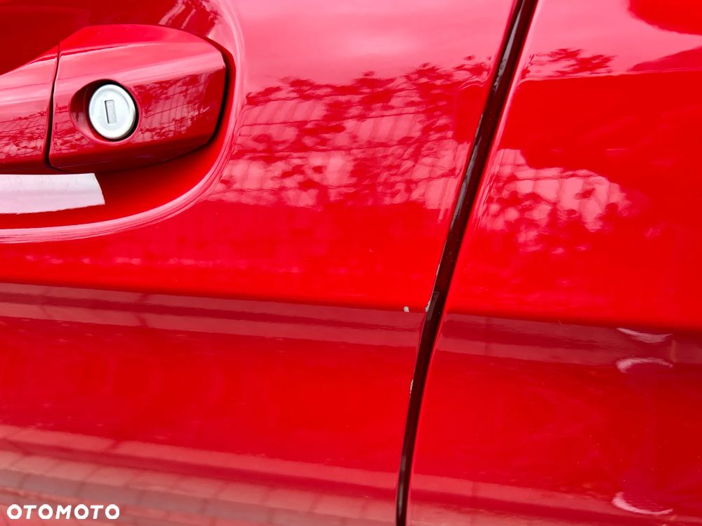 Mercedes-Benz GLA 220 4-Matic - 14