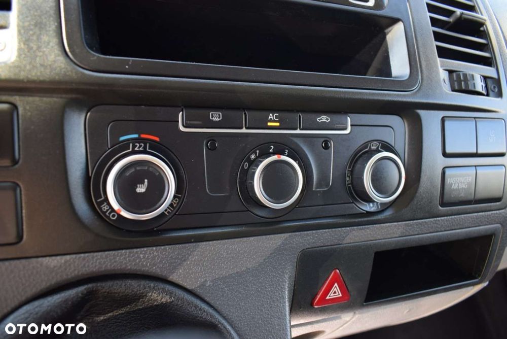 Volkswagen Transporter T5 - 24