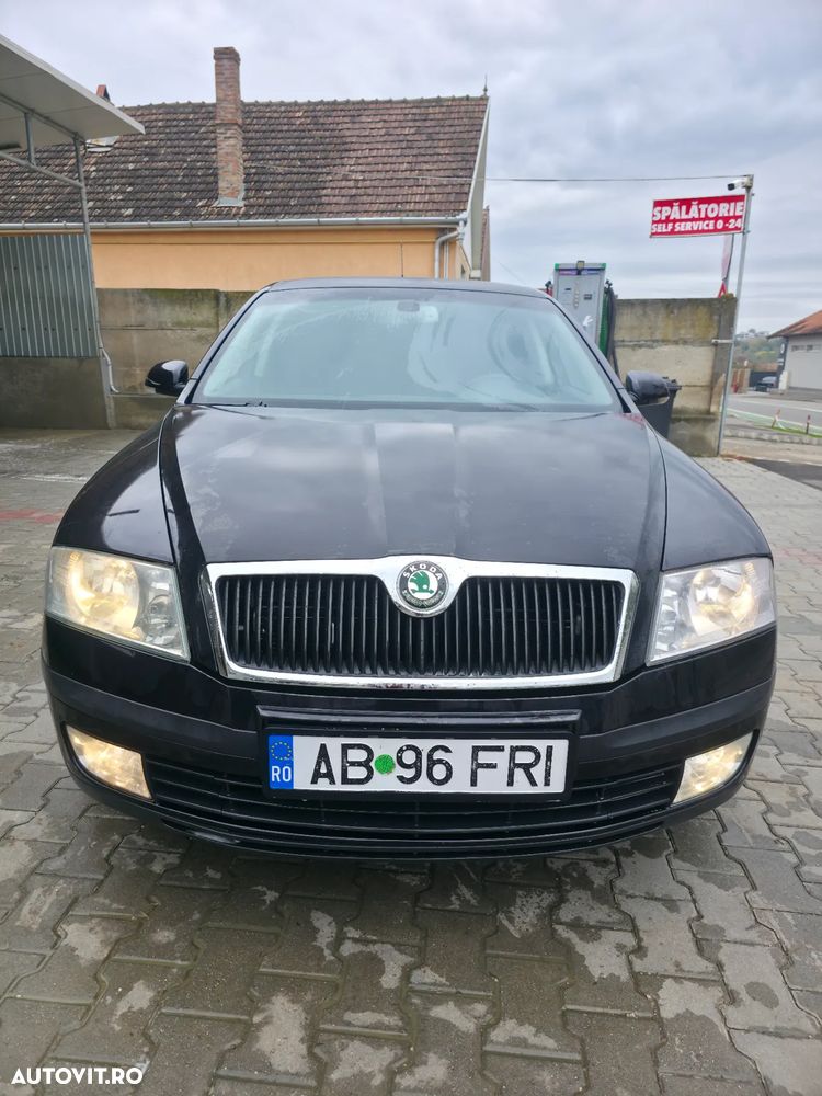 Skoda Octavia 2.0TDI Ambiente - 1