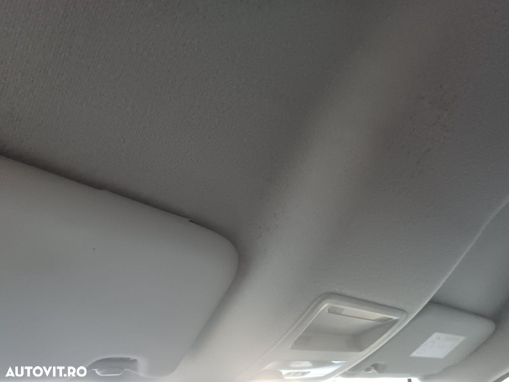 Ford Fiesta 1.0 EcoBoost Hybrid S&S COOL&CONNECT - 22