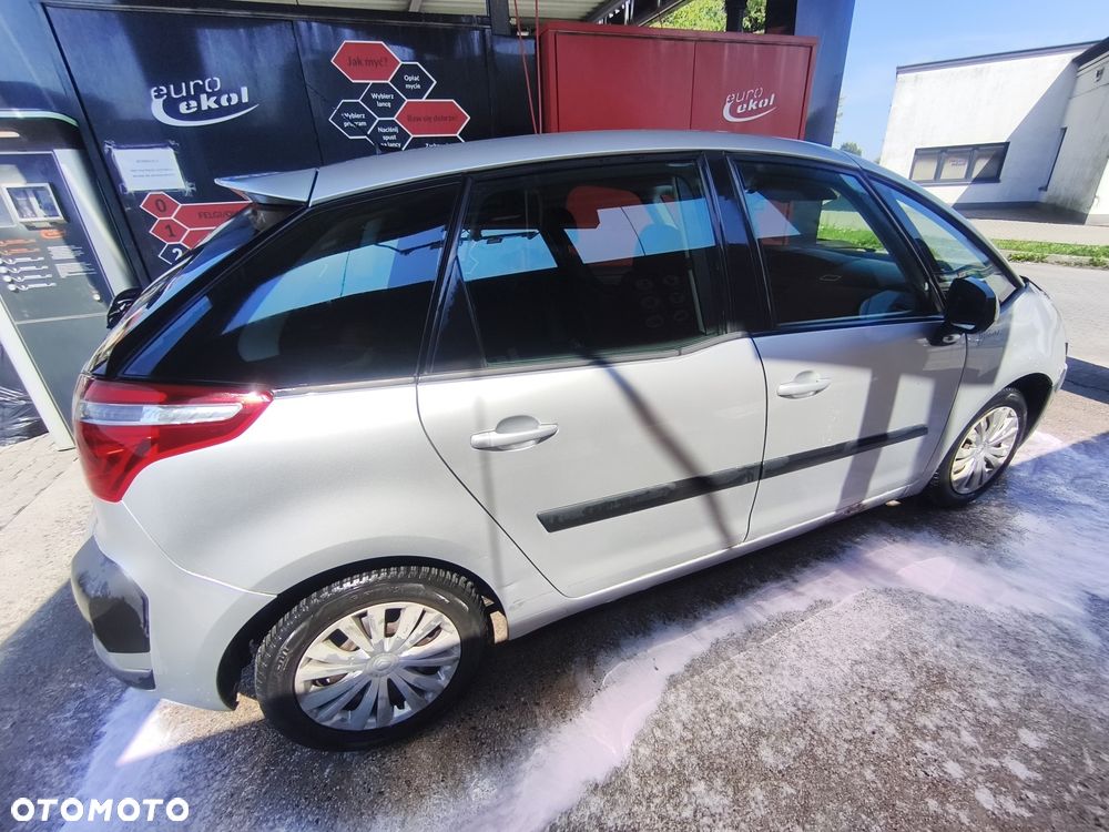 Citroën C4 Picasso - 6