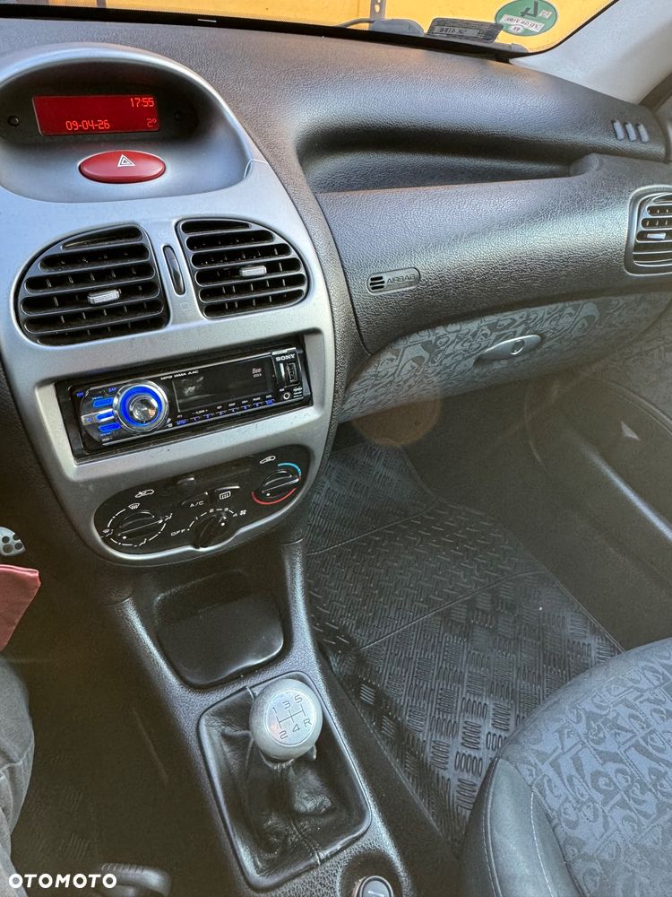 Peugeot 206 1.6 Quiksilver - 7