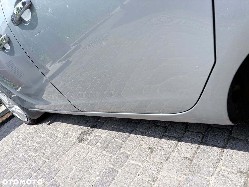 Opel Meriva 1.4 Cosmo - 27