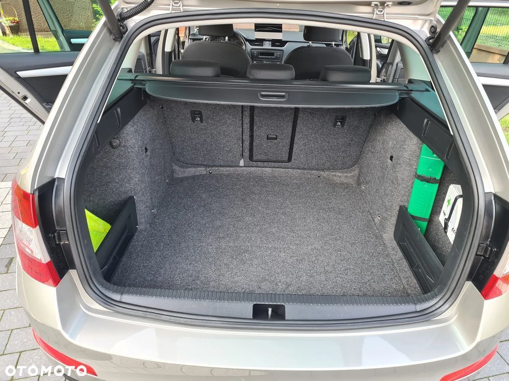 Skoda Octavia 2.0 TDI SCR Style DSG - 14