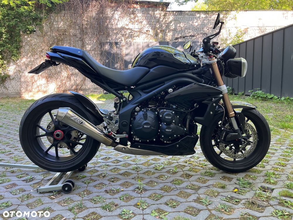 Triumph Speed Triple - 2
