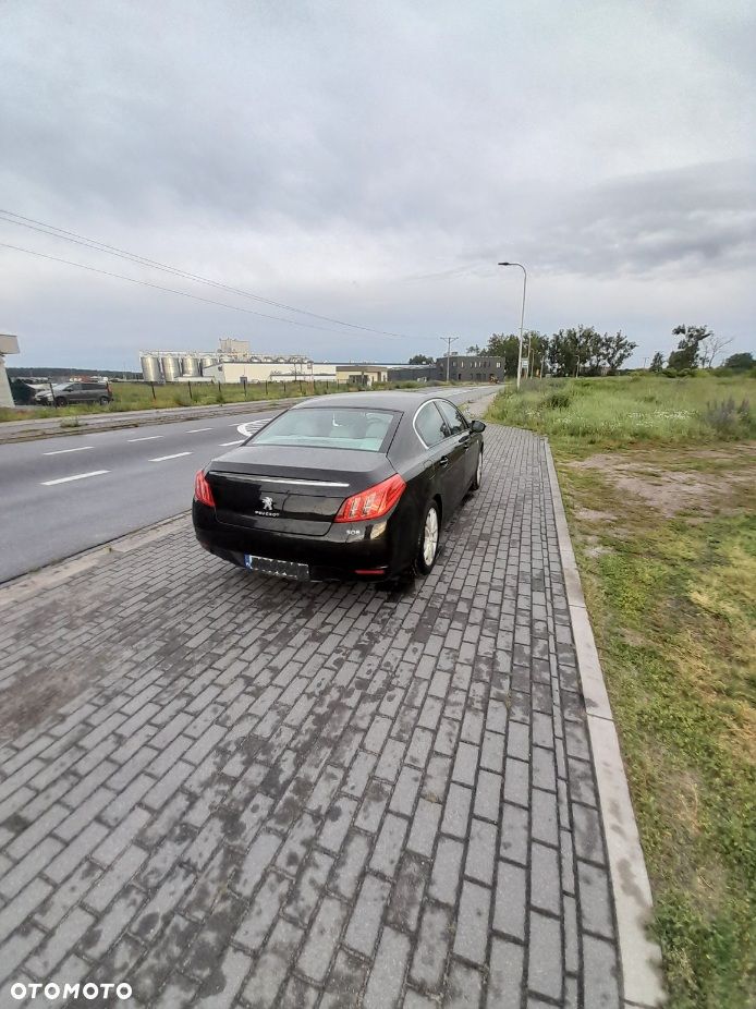 Peugeot 508 RXH 2.0 HDi HYbrid4 - 4