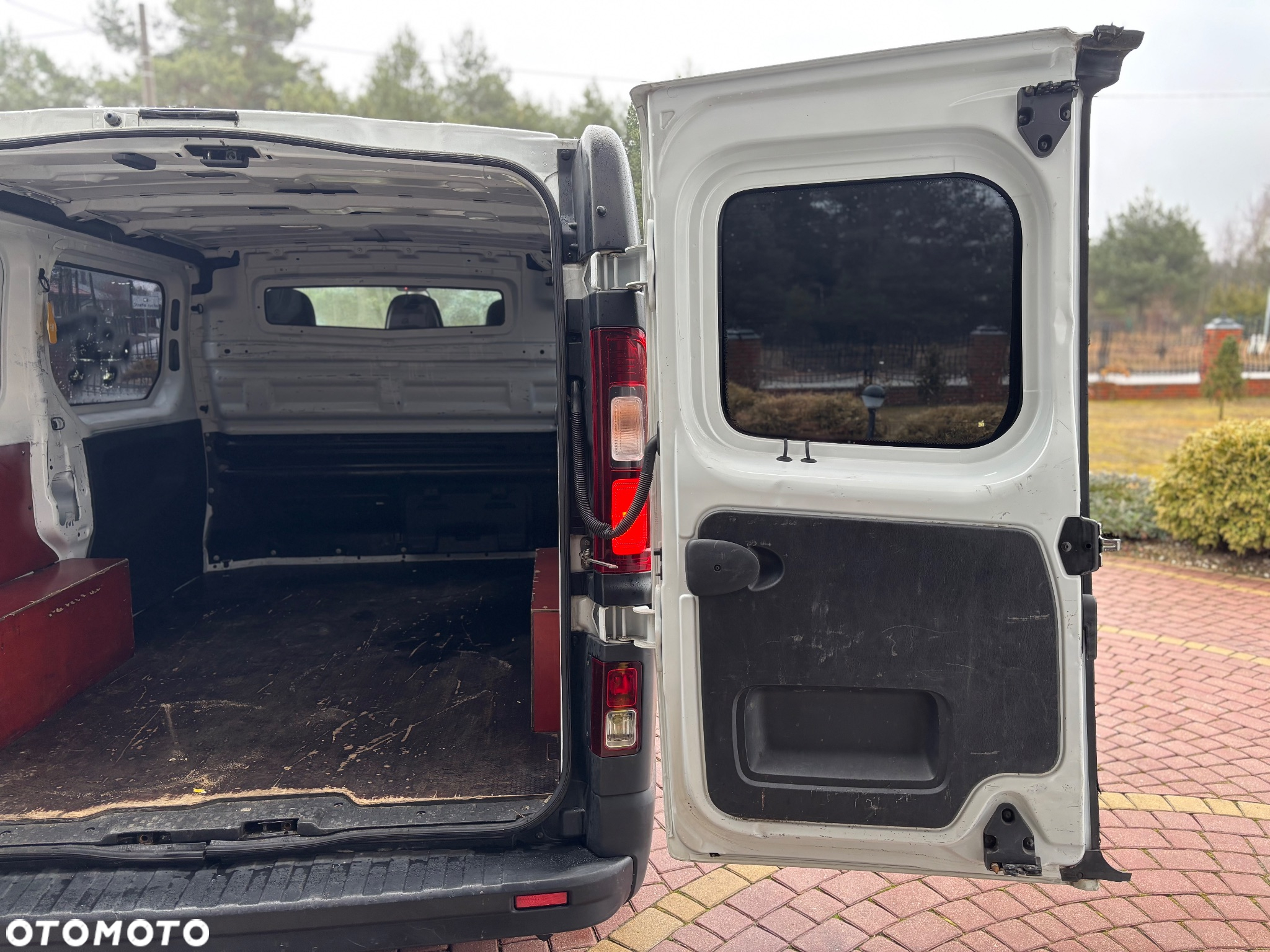 Renault Trafic - 26
