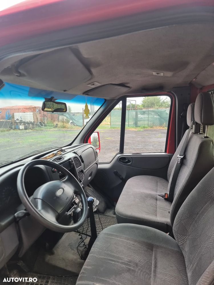 Ford Transit - 4