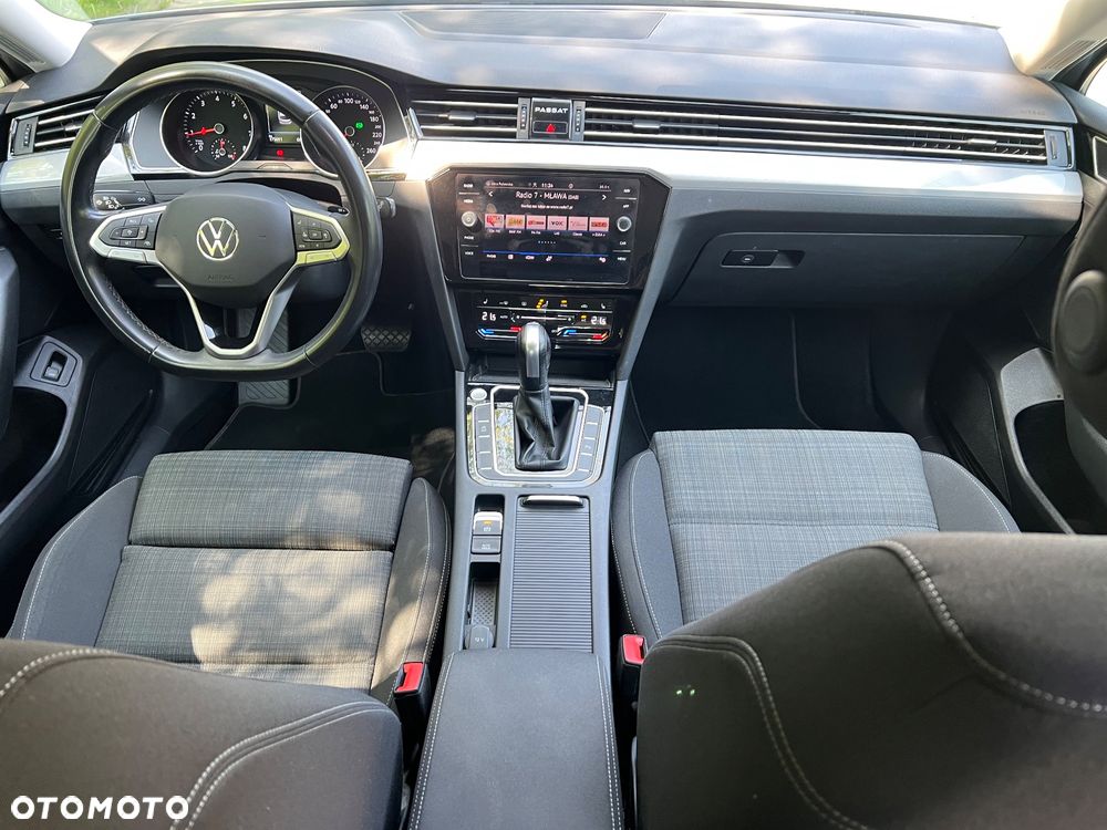 Volkswagen Passat Variant 1.5 TSI EVO Business DSG - 25