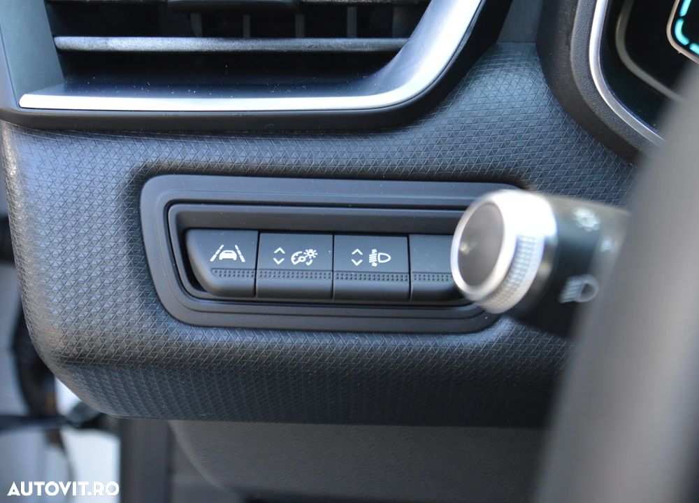 Renault Clio E-TECH Hybrid 140 BUSINESS EDITION - 34